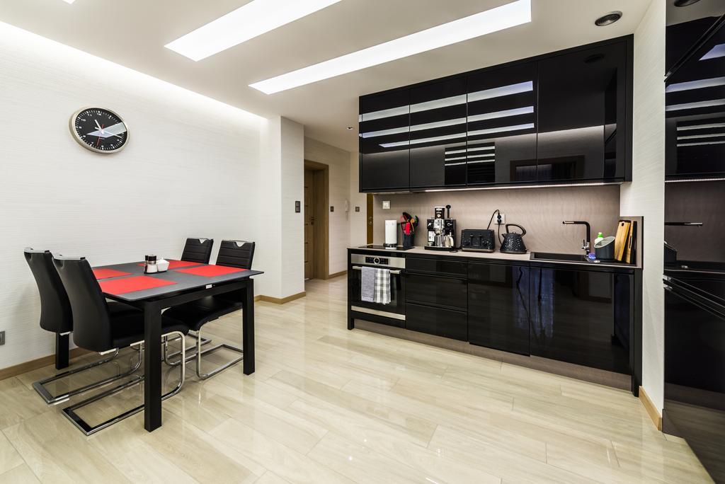 Komfortowy Apartament Nad Niegocinem ギジツコ エクステリア 写真