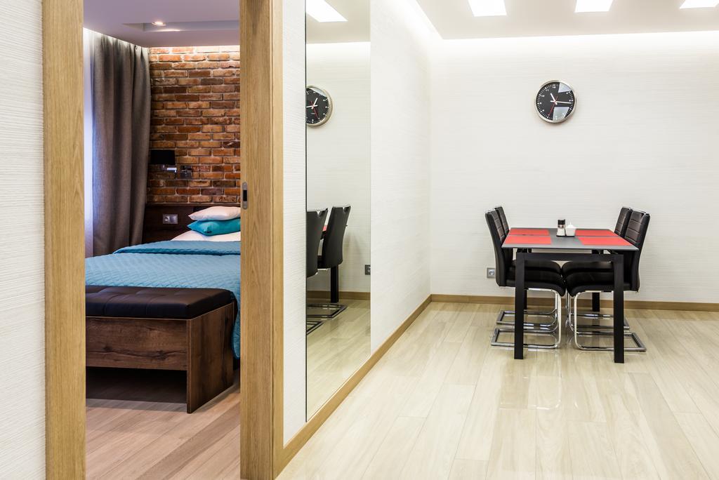 Komfortowy Apartament Nad Niegocinem ギジツコ エクステリア 写真