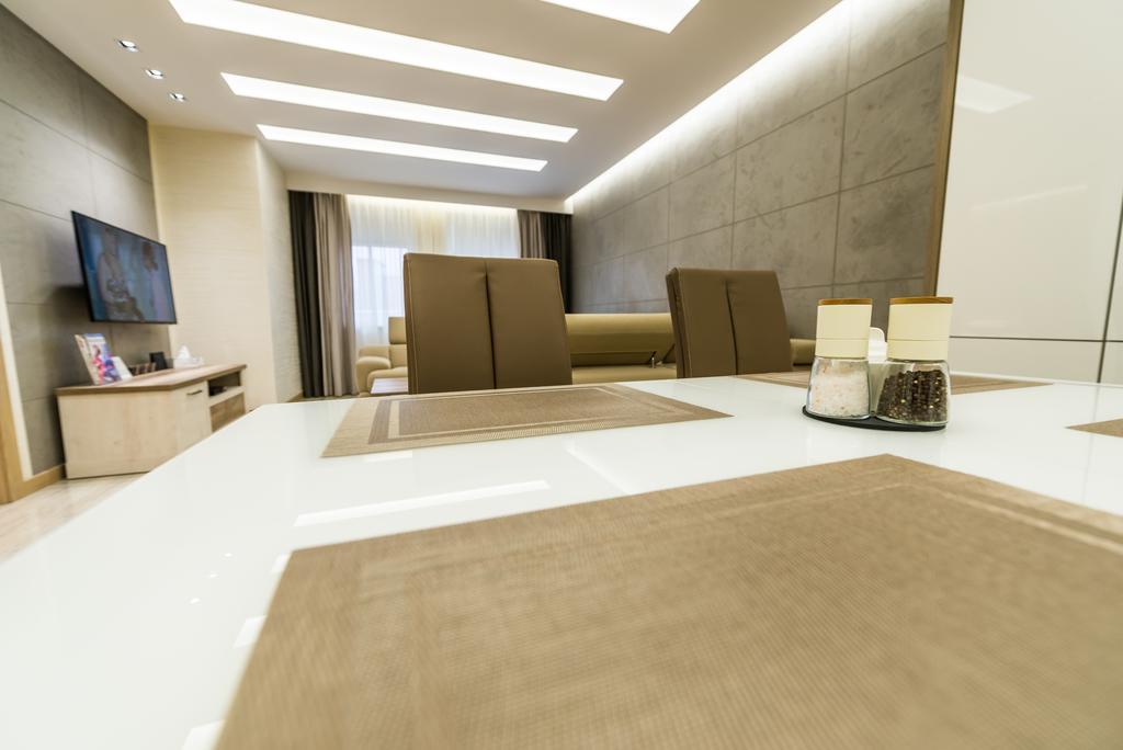 Komfortowy Apartament Nad Niegocinem ギジツコ エクステリア 写真