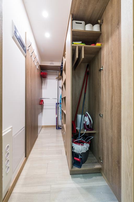 Komfortowy Apartament Nad Niegocinem ギジツコ エクステリア 写真