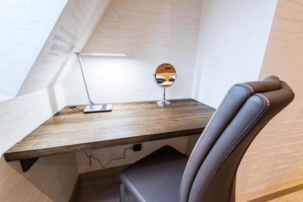 Komfortowy Apartament Nad Niegocinem ギジツコ エクステリア 写真