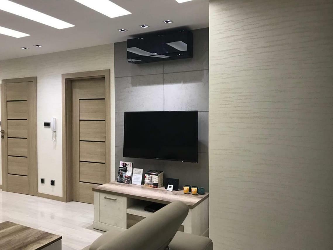 Komfortowy Apartament Nad Niegocinem ギジツコ エクステリア 写真